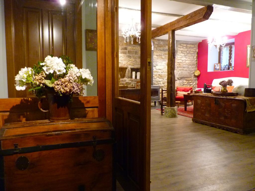 Kapel Etxea Otel Urzainqui Dış mekan fotoğraf